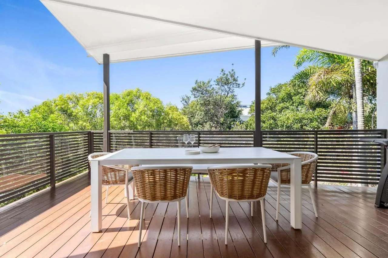 1 Horizon Terraces Beautifully Styled Duplex Perfect Beach Vibes Sunshine Beach 0*,